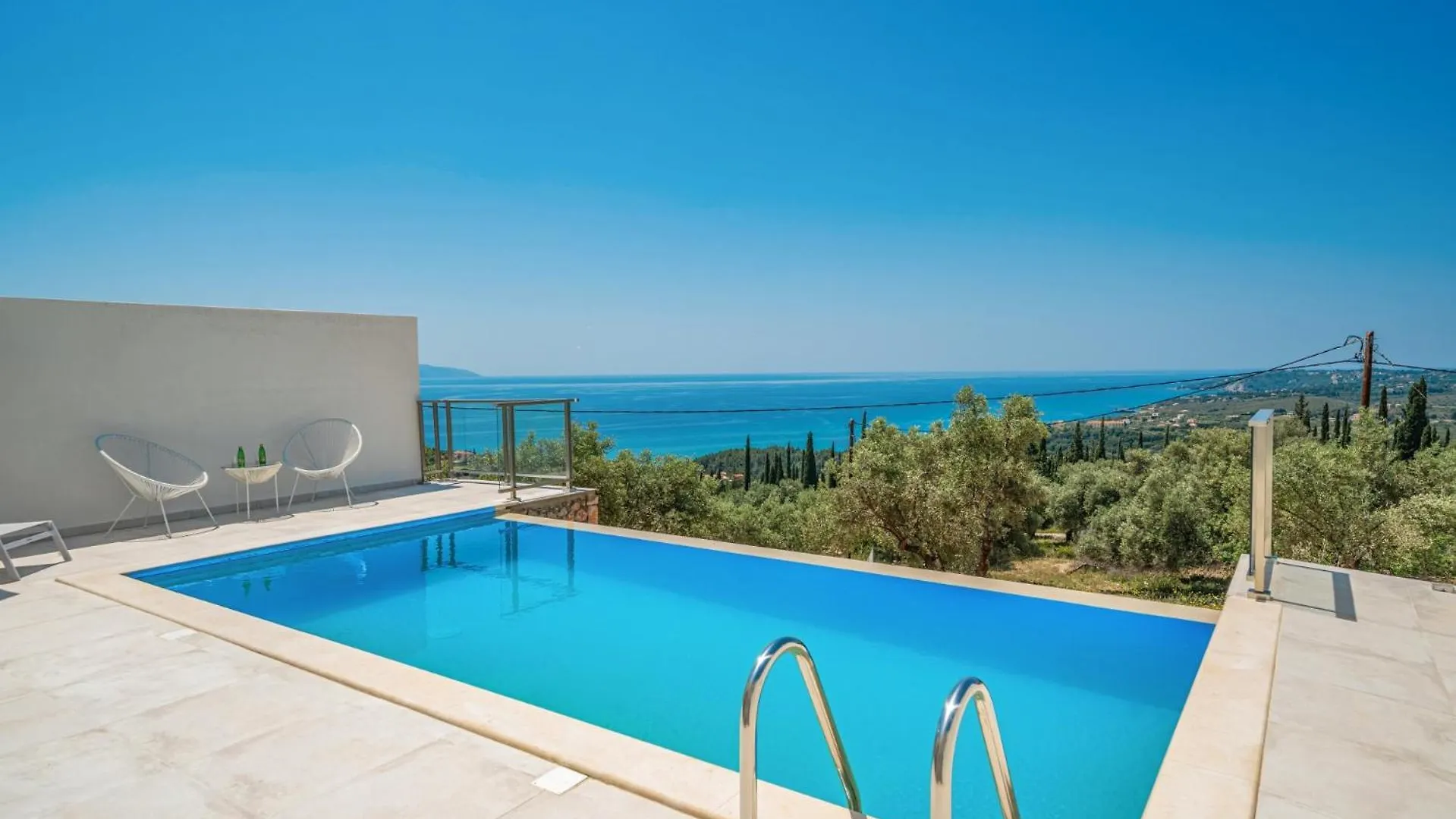 Villa Straw Cottage By Villa Plus Mousata